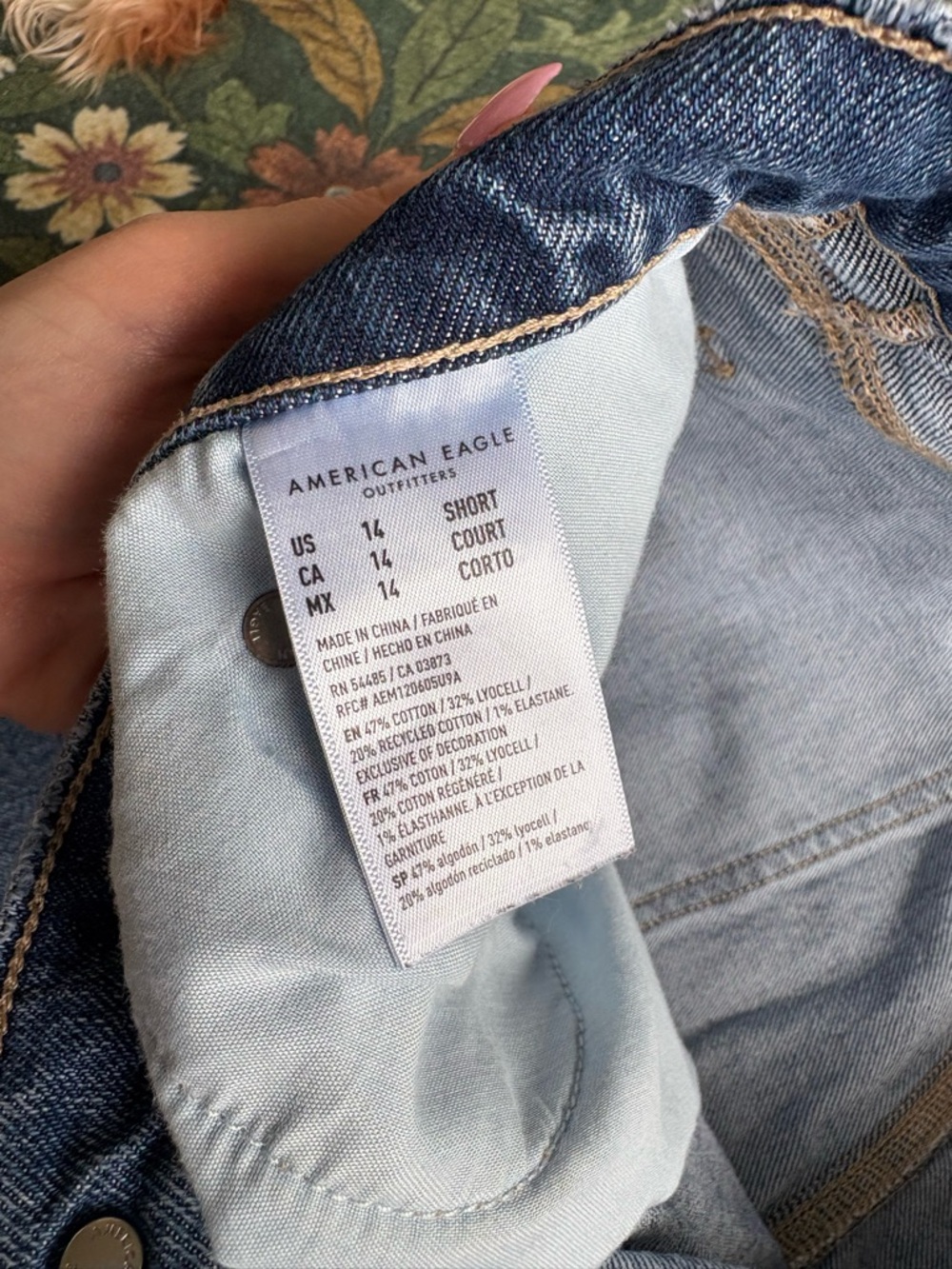American Eagle Outfitters Blue Stretch Denim Jeans Waistband Detail - Picture 4 of 4